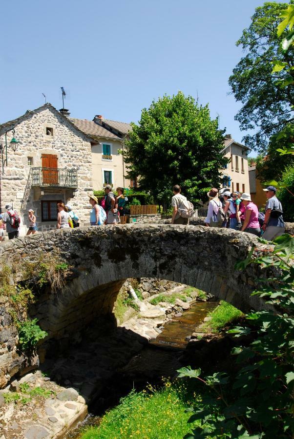 Vvf Haute Loire Saint-Julien-Chapteuil Екстериор снимка