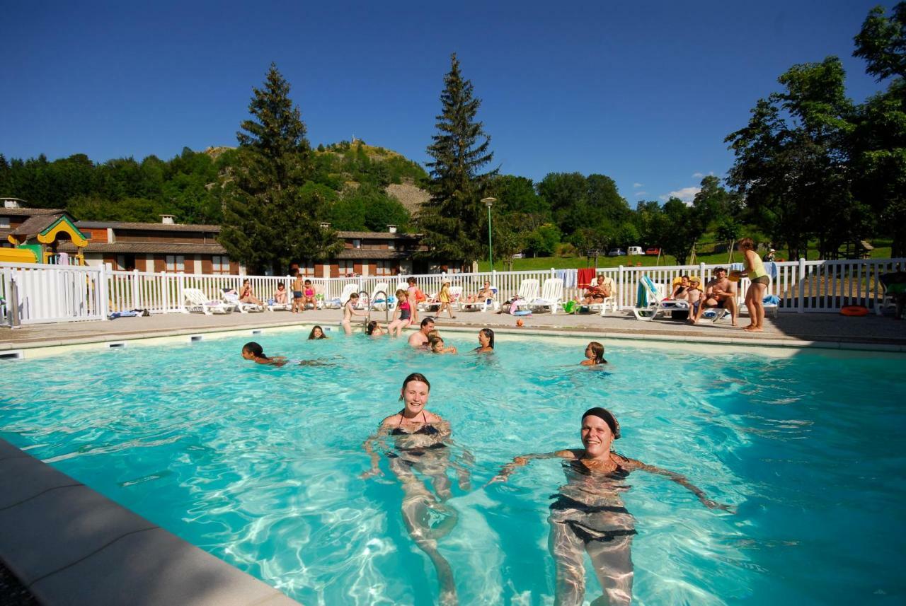 Vvf Haute Loire Saint-Julien-Chapteuil Екстериор снимка